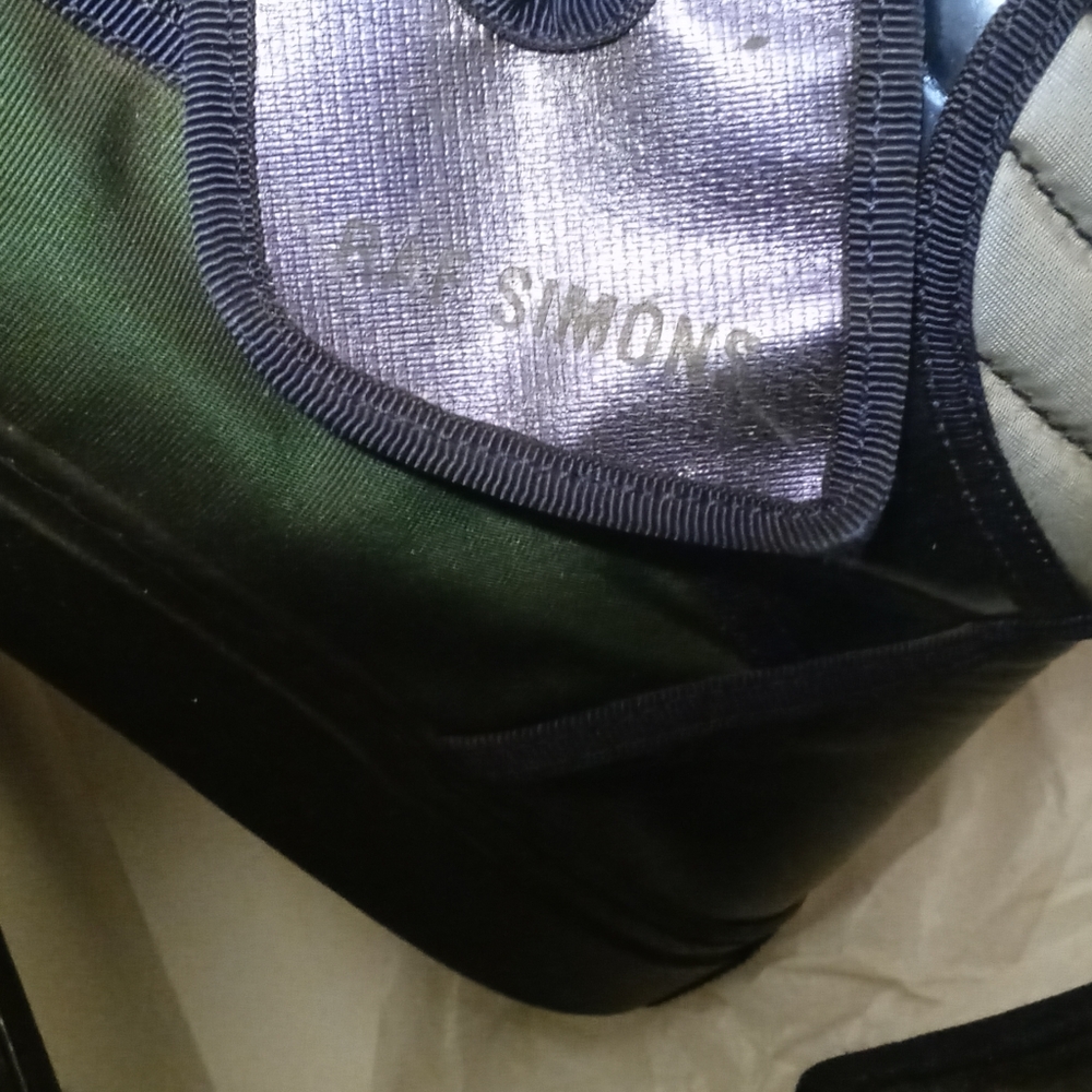 Raf Simons - Picture 5 of 7